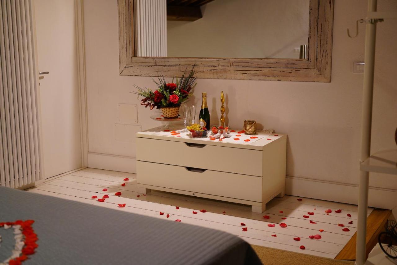 La Colombaia Nel Castello Apartment Bracciano  Ngoại thất bức ảnh