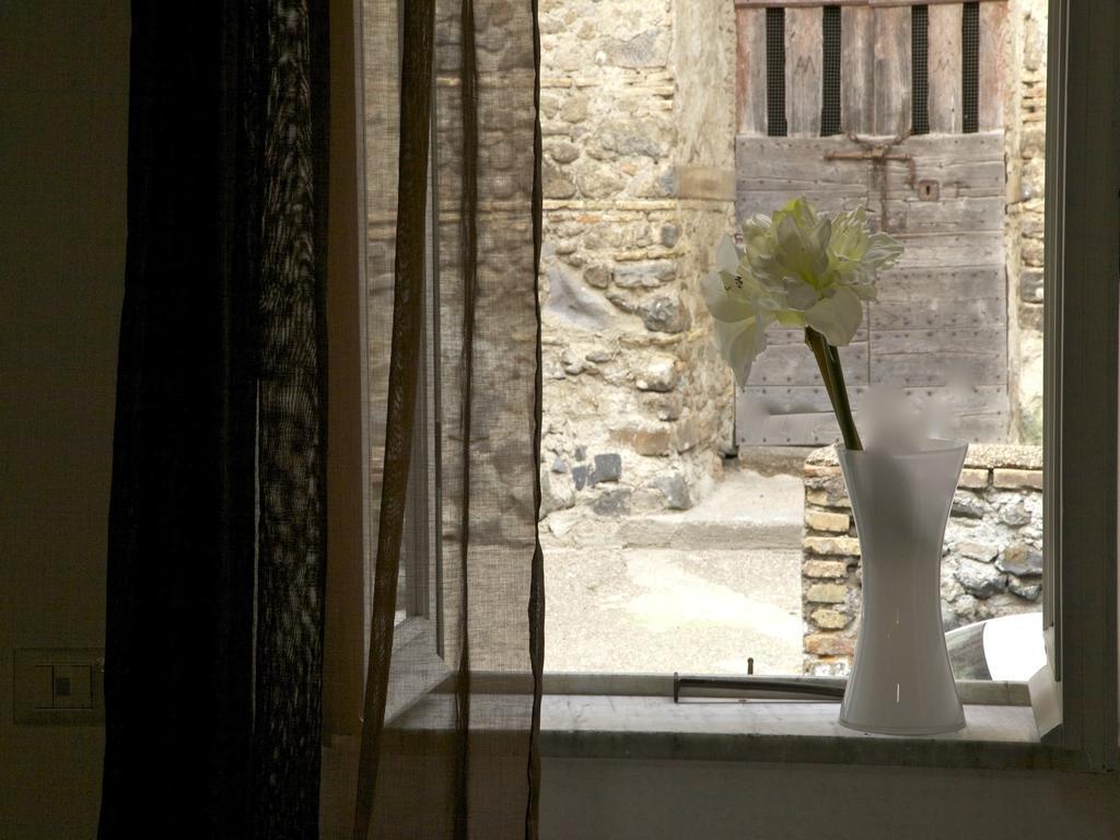 La Colombaia Nel Castello Apartment Bracciano  Phòng bức ảnh