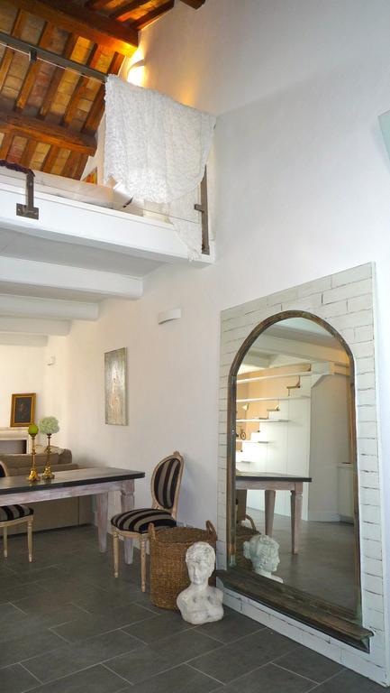 La Colombaia Nel Castello Apartment Bracciano  Phòng bức ảnh